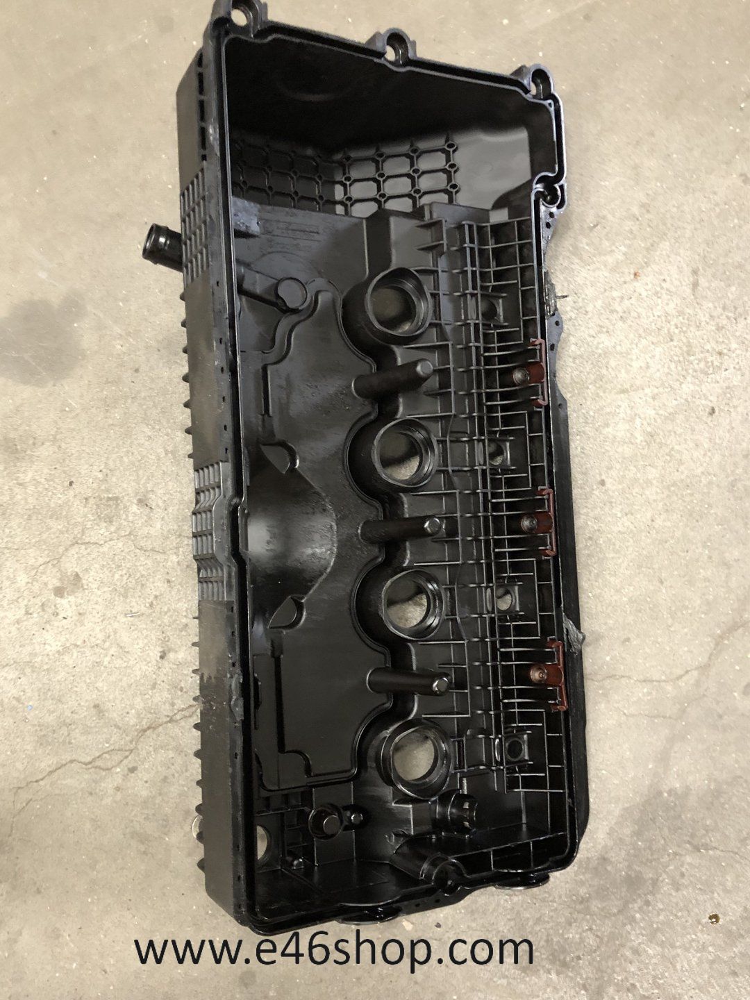 KLEPPENDEKSEL BMW 545i 2005 MET SENSOREN valve cap usado en Menorca foto 4