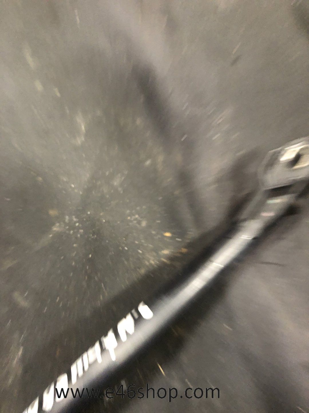 OLIE PEILSTOK MET HOUDER BMW E90 320D 2005 dipstick usado en Menorca foto 3