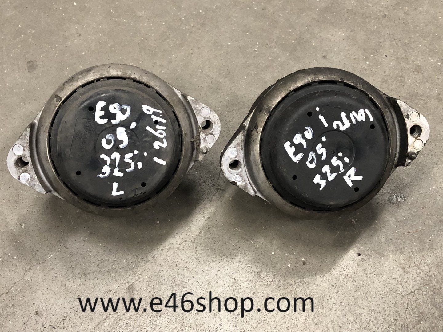 MOTORSTEUN BMW 3 serie E90 E91 325i engine mount engine rubber usado en Menorca foto 2