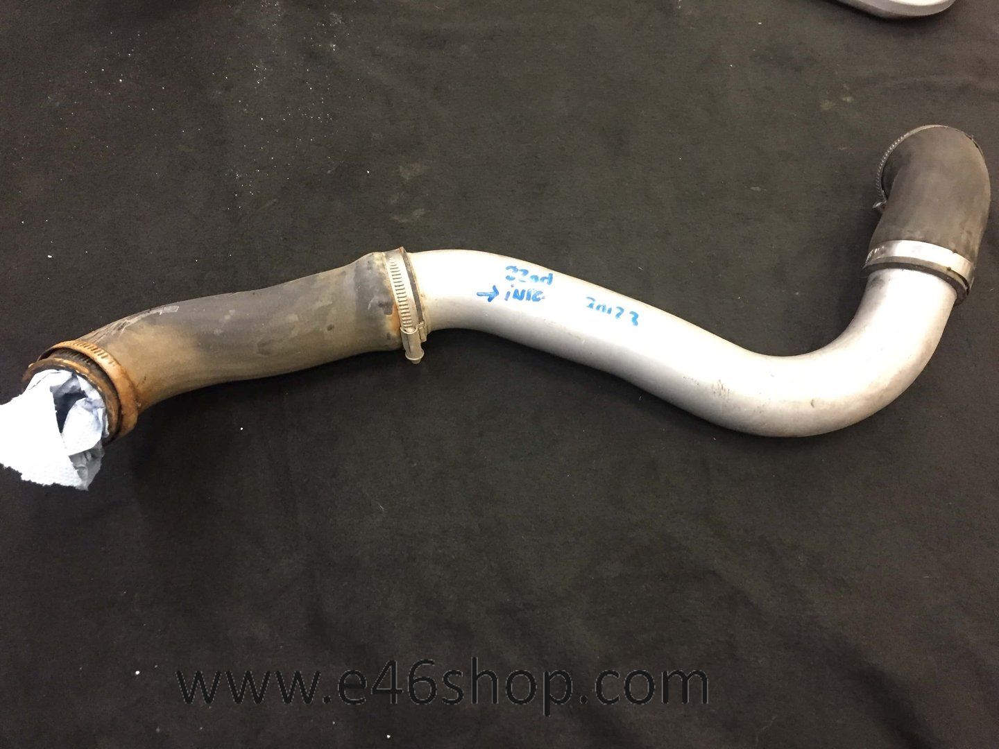 Intercoolerslang BMW E46 320d 136 pk intercooler hose usado en Menorca