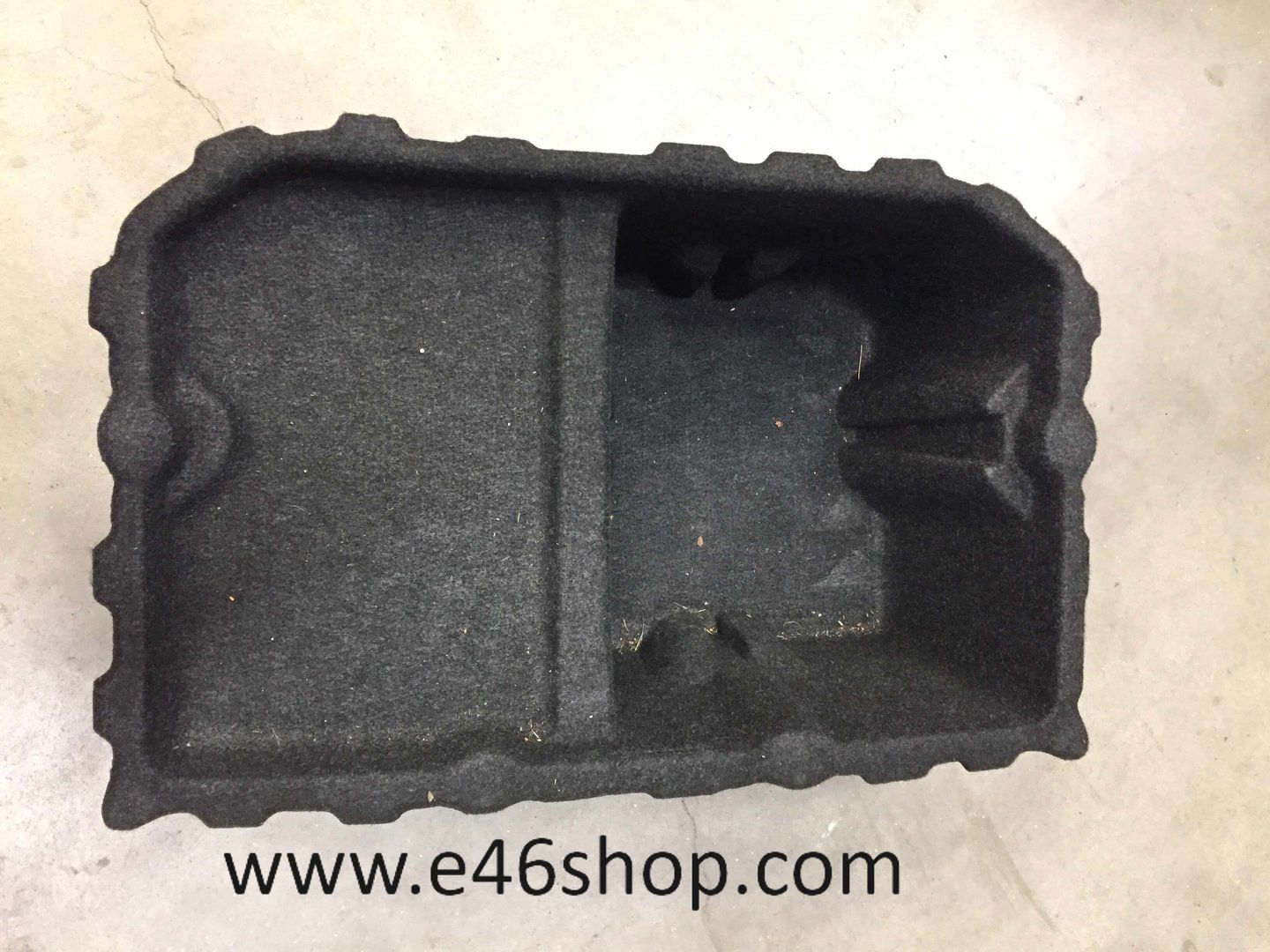 Opbergbak kofferbak BMW E90 tevens meer onderdelen E90 upholstery boot usado en Menorca