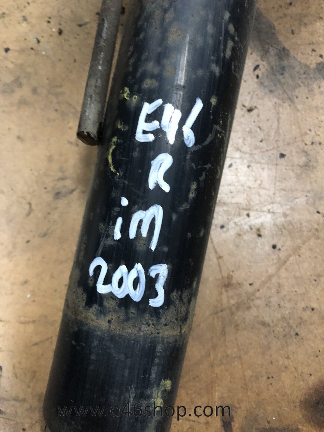 VEERPOOT SCHOKBREKER BMW E46 RECHTS strut complete single usado en Menorca foto 3