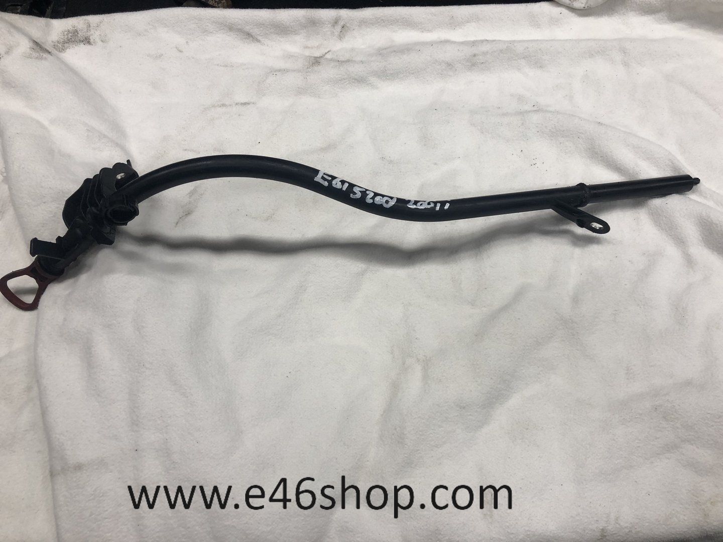 OLIEPEILSTOK BMW 5 SERIE E60 E61 520D 2006 dipstick usado en Menorca