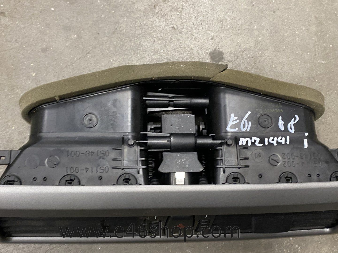 DASHBOARD LIJST BMW 5 SERIE E60 E61 interior frames set usado en Menorca foto 3