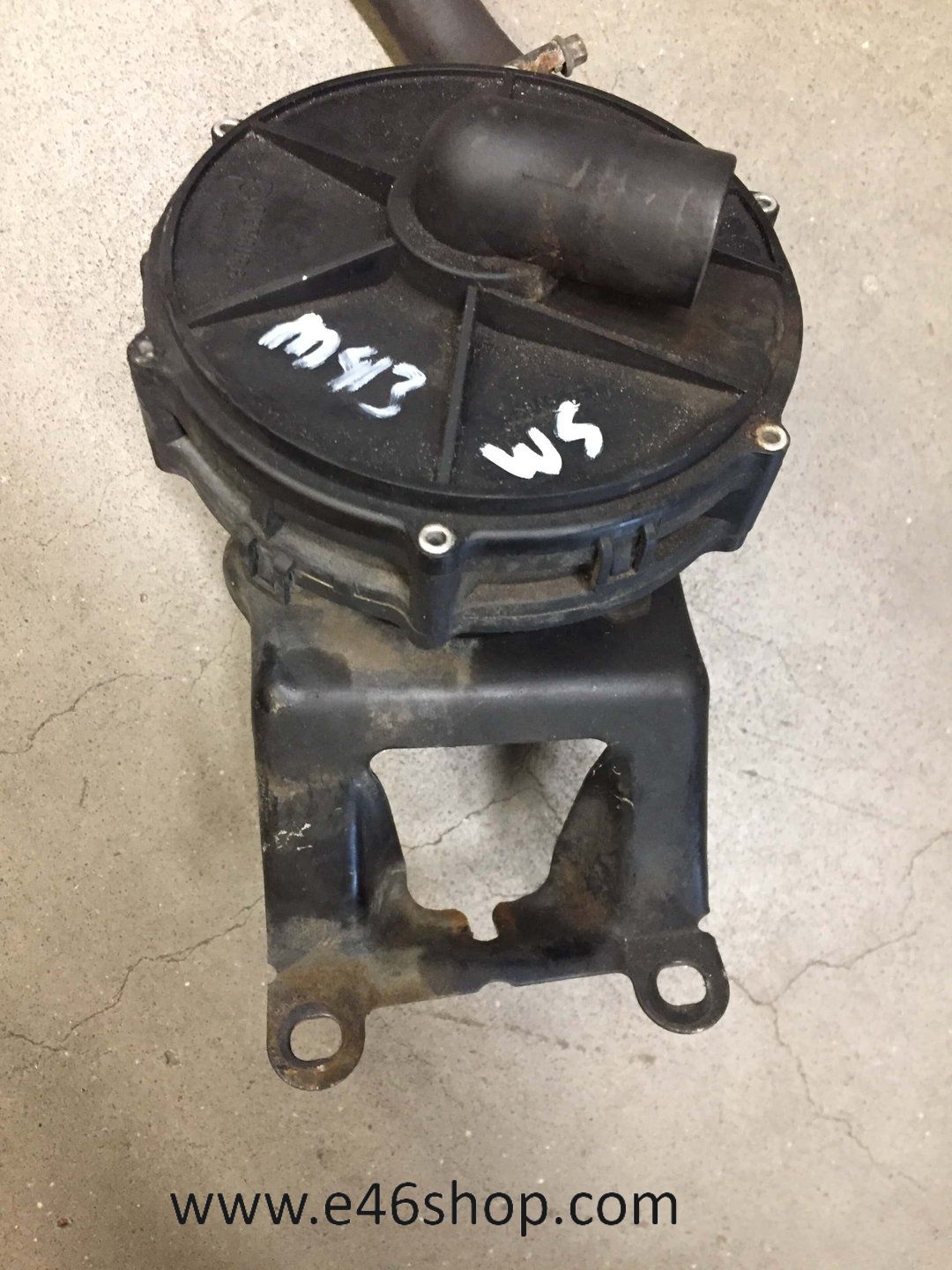 Luchtpomp escapegas BMW E46 316i 318 m43 exhaust gas air pump usado en Menorca