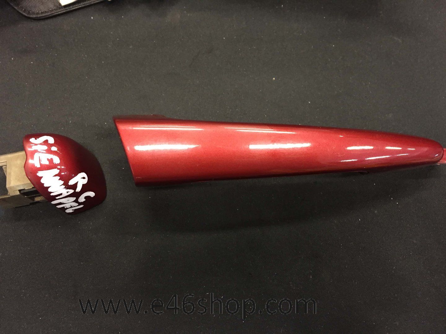 Handgreep BMW E46 Coupe rechts Siennarot ceiling handle single usado en Menorca