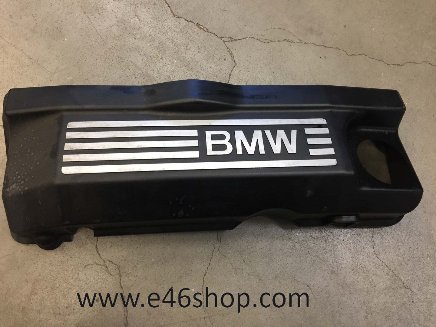 Afdekplaat motor BMW E46 E87 E90 E91 X3 Z4 oem 7504889 engine cover usado en Menorca