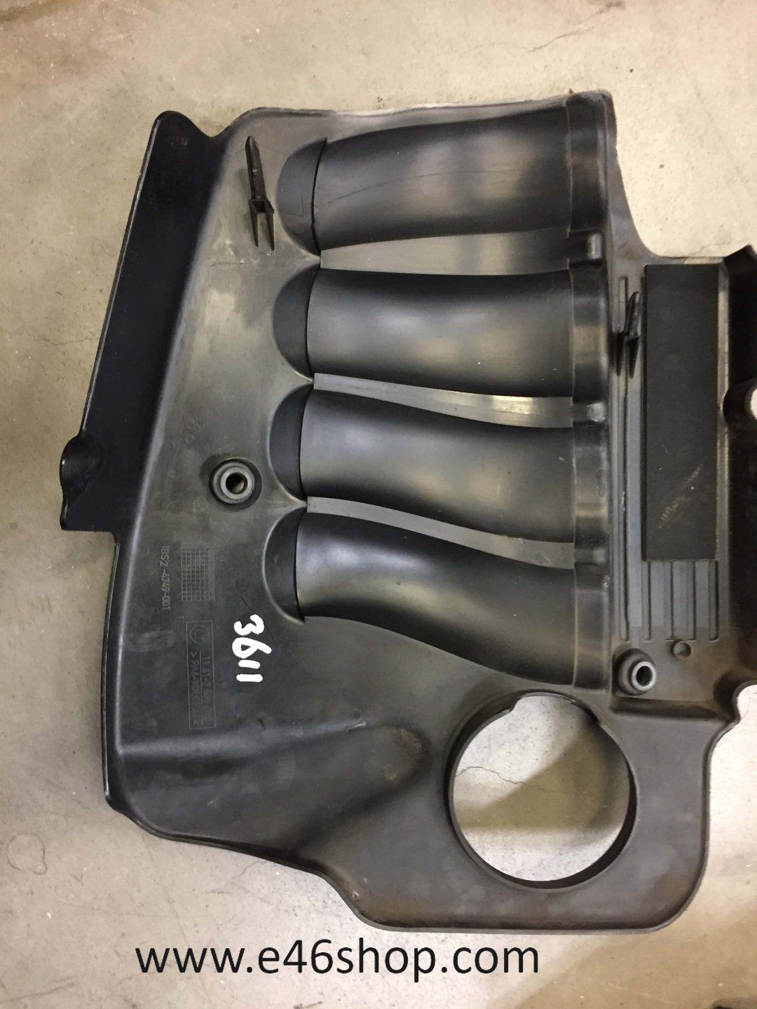 Motor afdekplaat BMW E46 316i 318i engine cover usado en Menorca foto 2