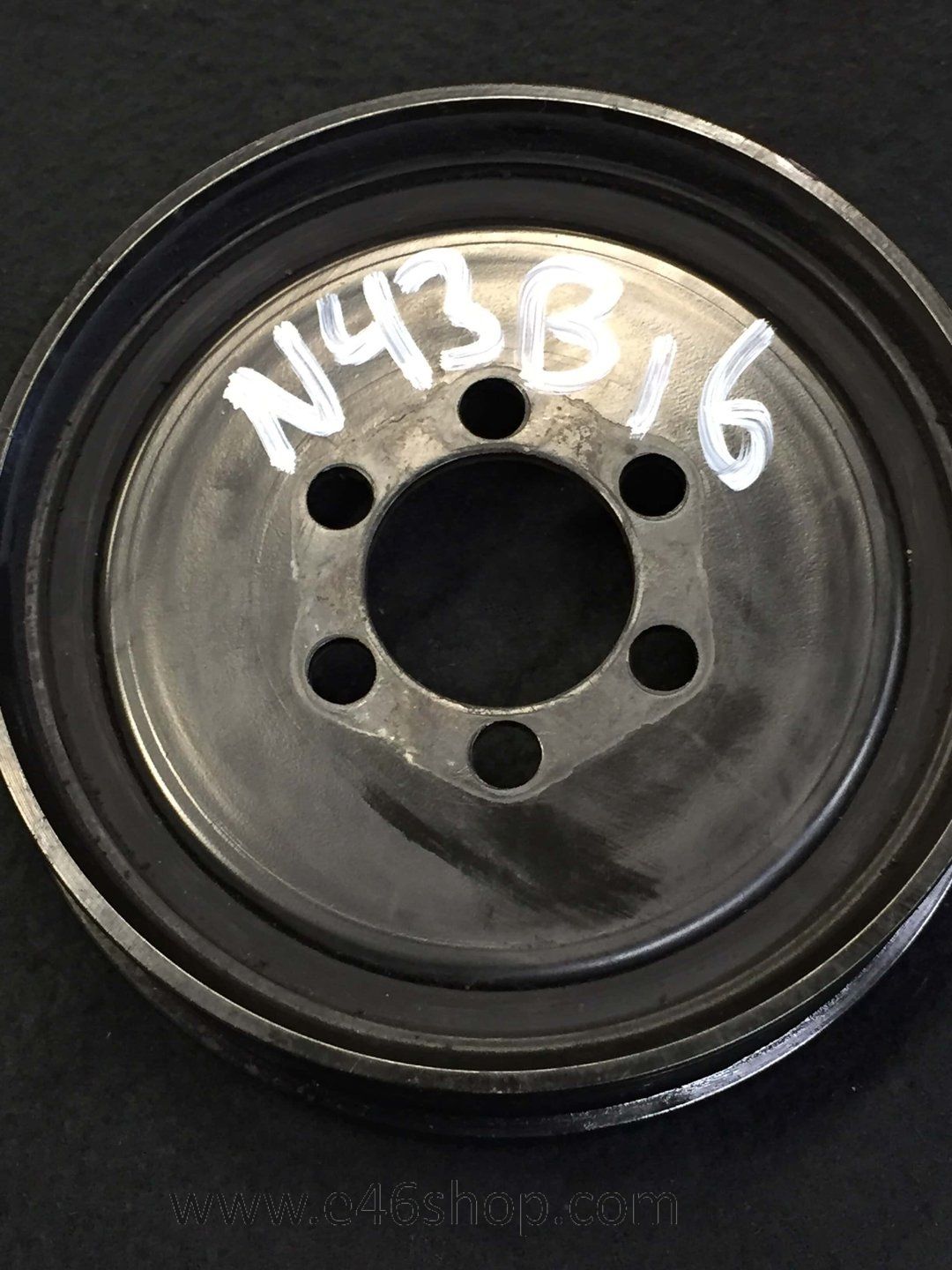 Krukaspoelie BMW E87 E90 E60 n43 motor crankshaft pulley usado en Menorca