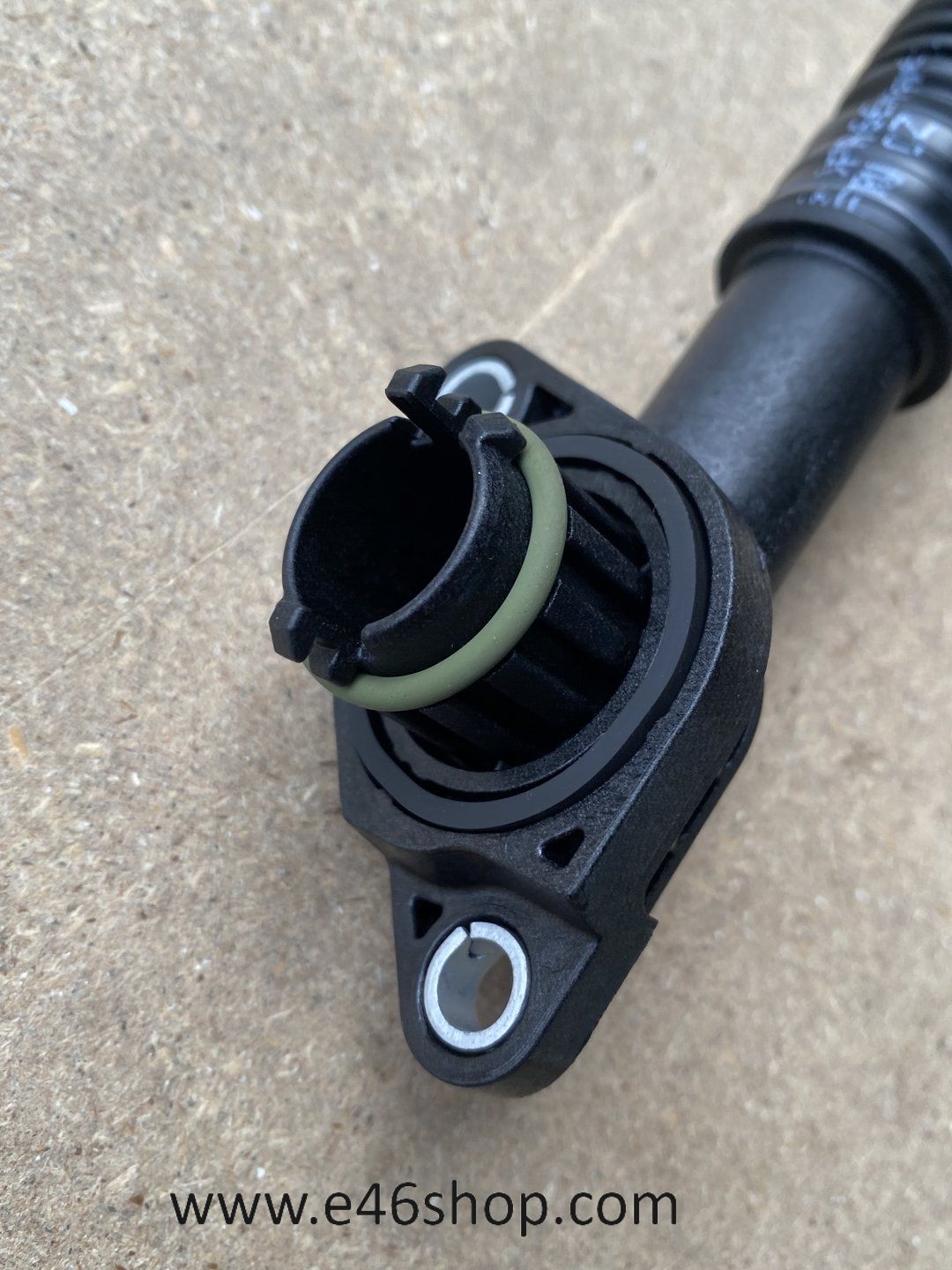CARTERVENTILATIESLANG BMW N63 MOTOR OE 11157646086 sump ventilation usado en Menorca foto 7