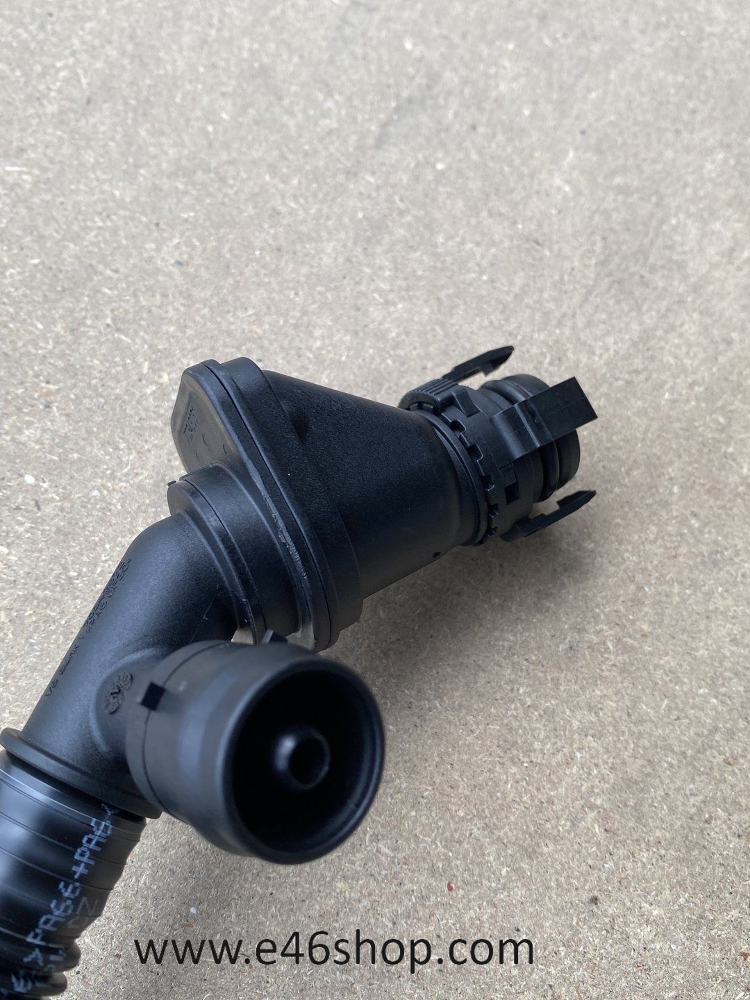 CARTERVENTILATIESLANG BMW N63 MOTOR OE 11157646086 sump ventilation usado en Menorca foto 4