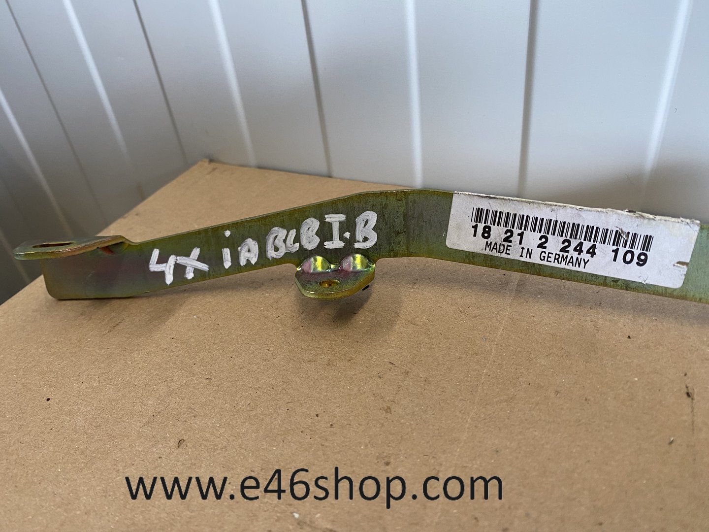 escapeSTEUN BMW E36 325TDS OE 18212244109 other exhaust system usado en Menorca foto 2