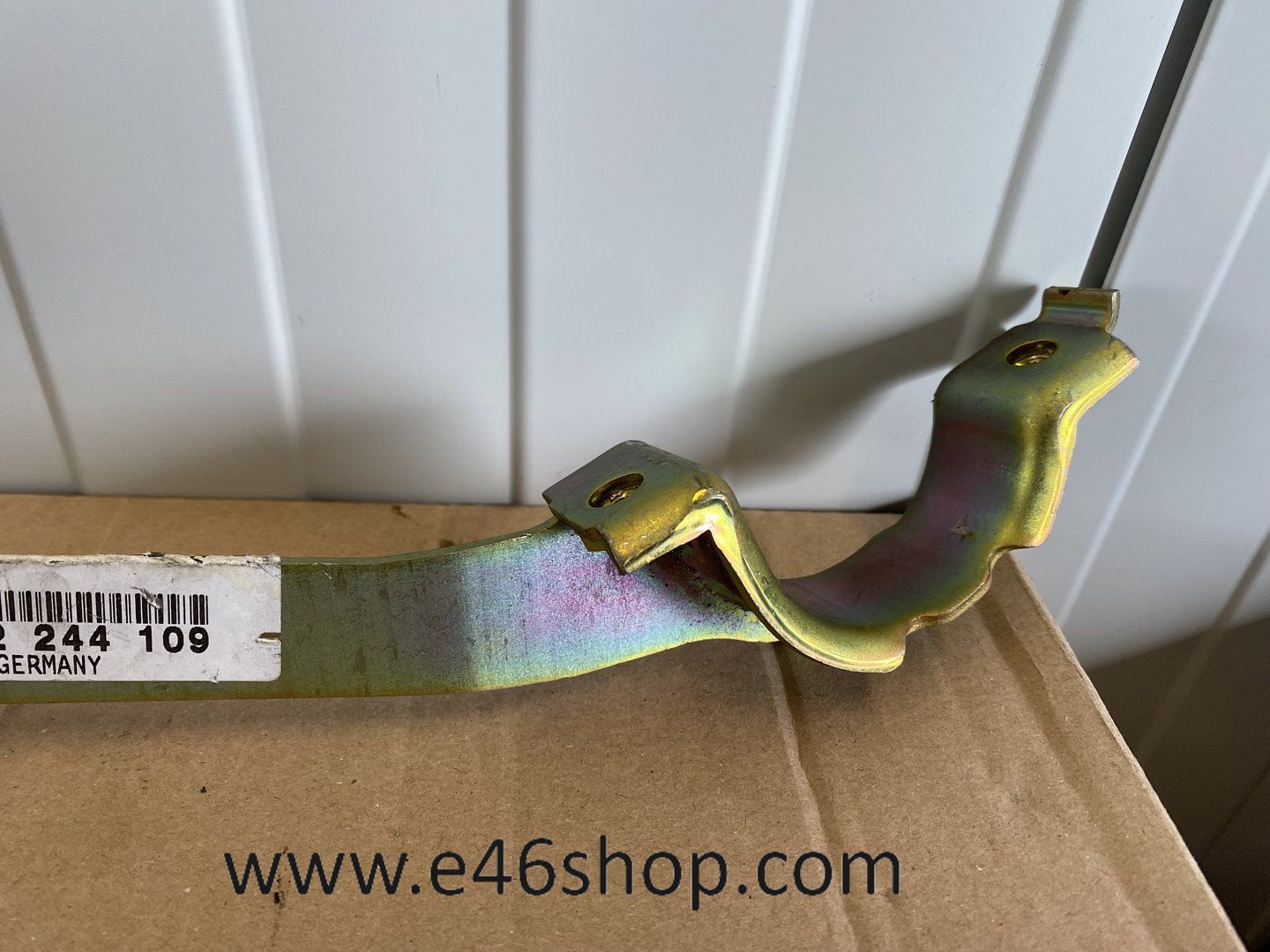 escapeSTEUN BMW E36 325TDS OE 18212244109 other exhaust system usado en Menorca foto 3