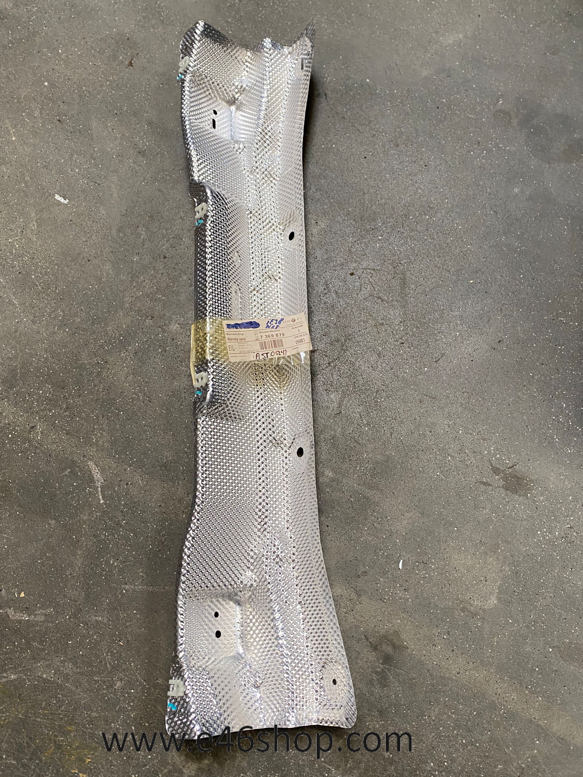 HITTE SCHILD ACHTER BMW " F45 OE 51487369879 exhaust heat shield usado en Menorca