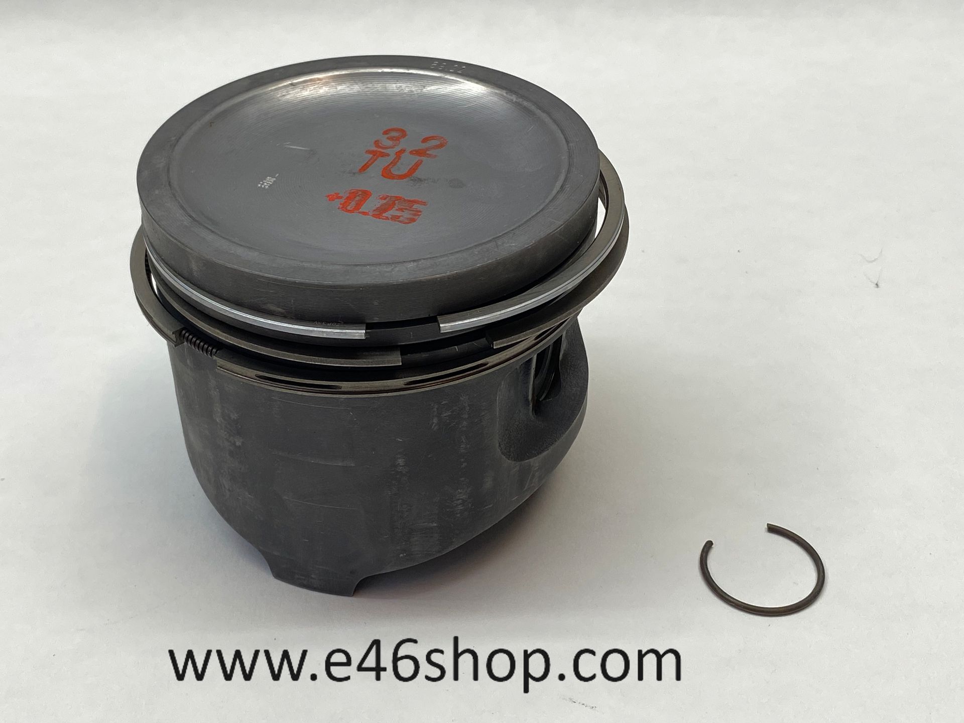 ZUIGER BMW E23 745i m30 motor oe 11251273993 piston usado en Menorca