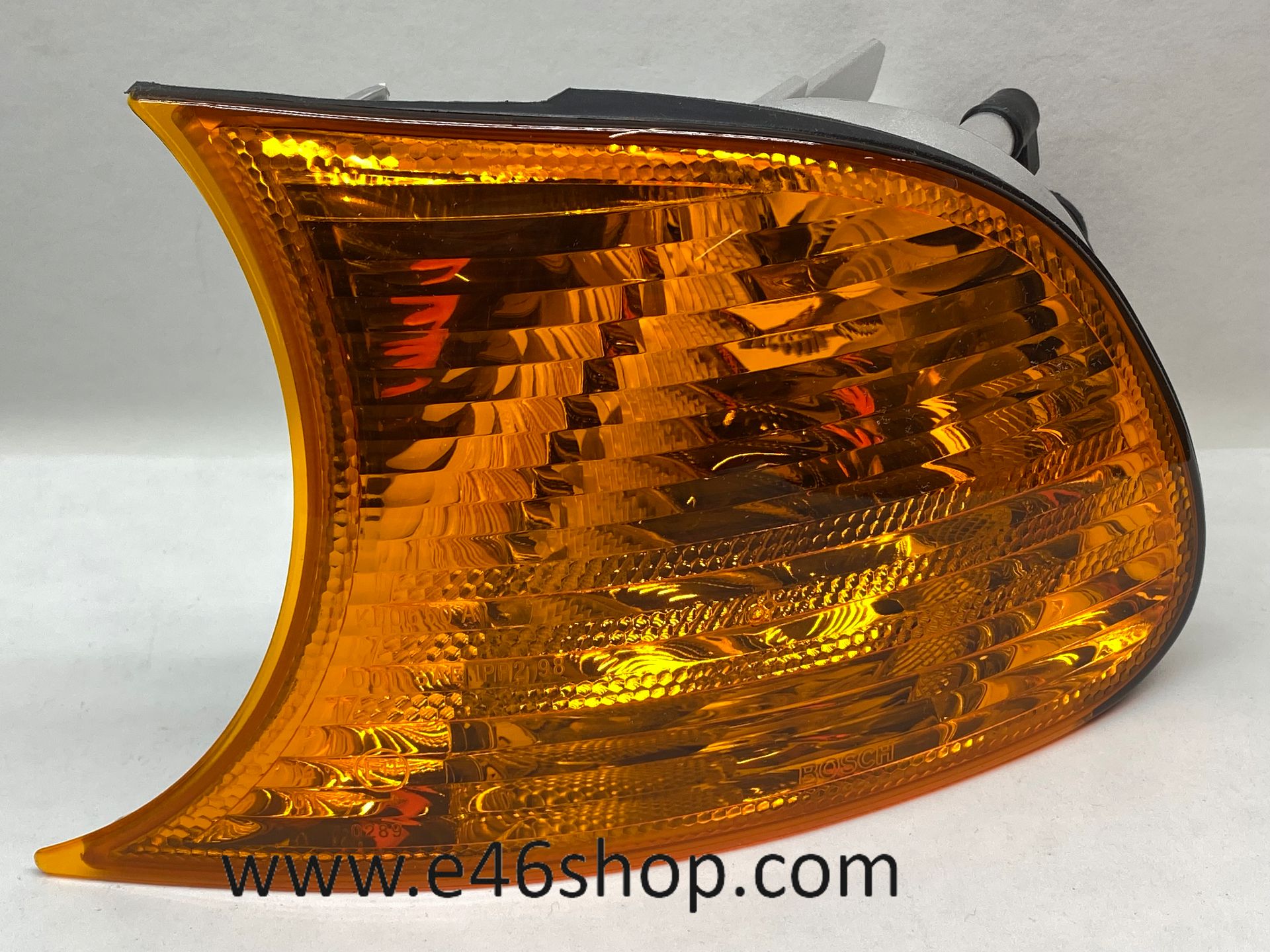 KNIPPERLICHT LINKS BMW E46 COUPE CABRIO nuevo ORG BMW 63126904299 blinker single usado en Menorca