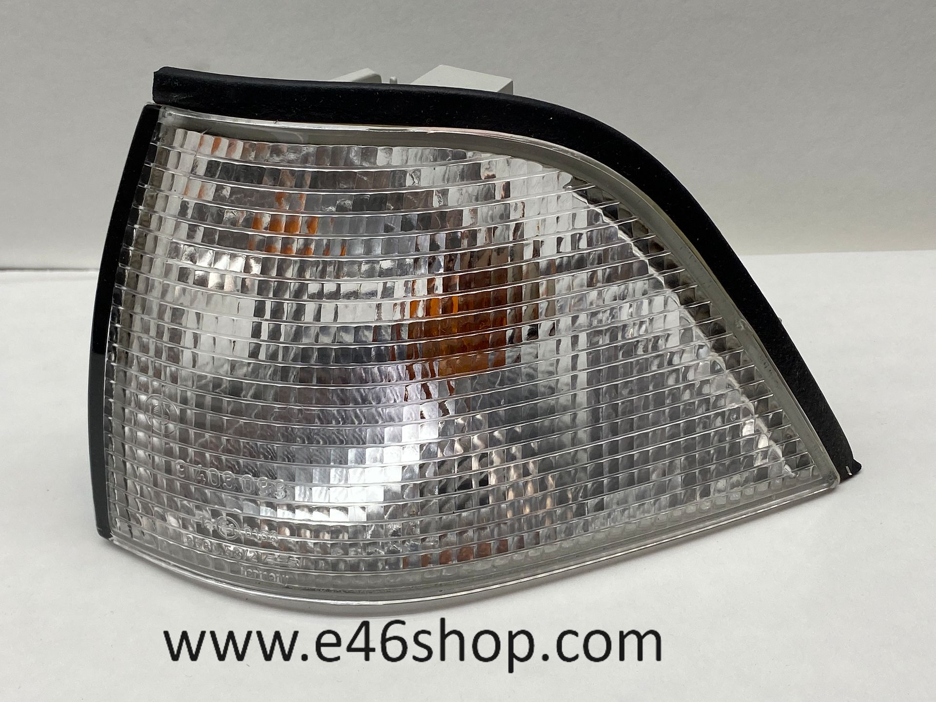 BMW E36 COUPE CABRIO KNIPPERLICHT LINKS OE 82199403093 nuevo blinker single usado en Menorca