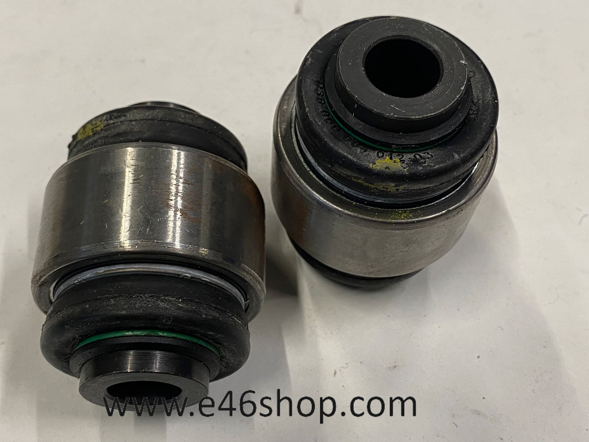 BMW X3 X4 DRAAGARM RUBBER OE 33326790493 nuevo rubber support arm rubber usado en Menorca