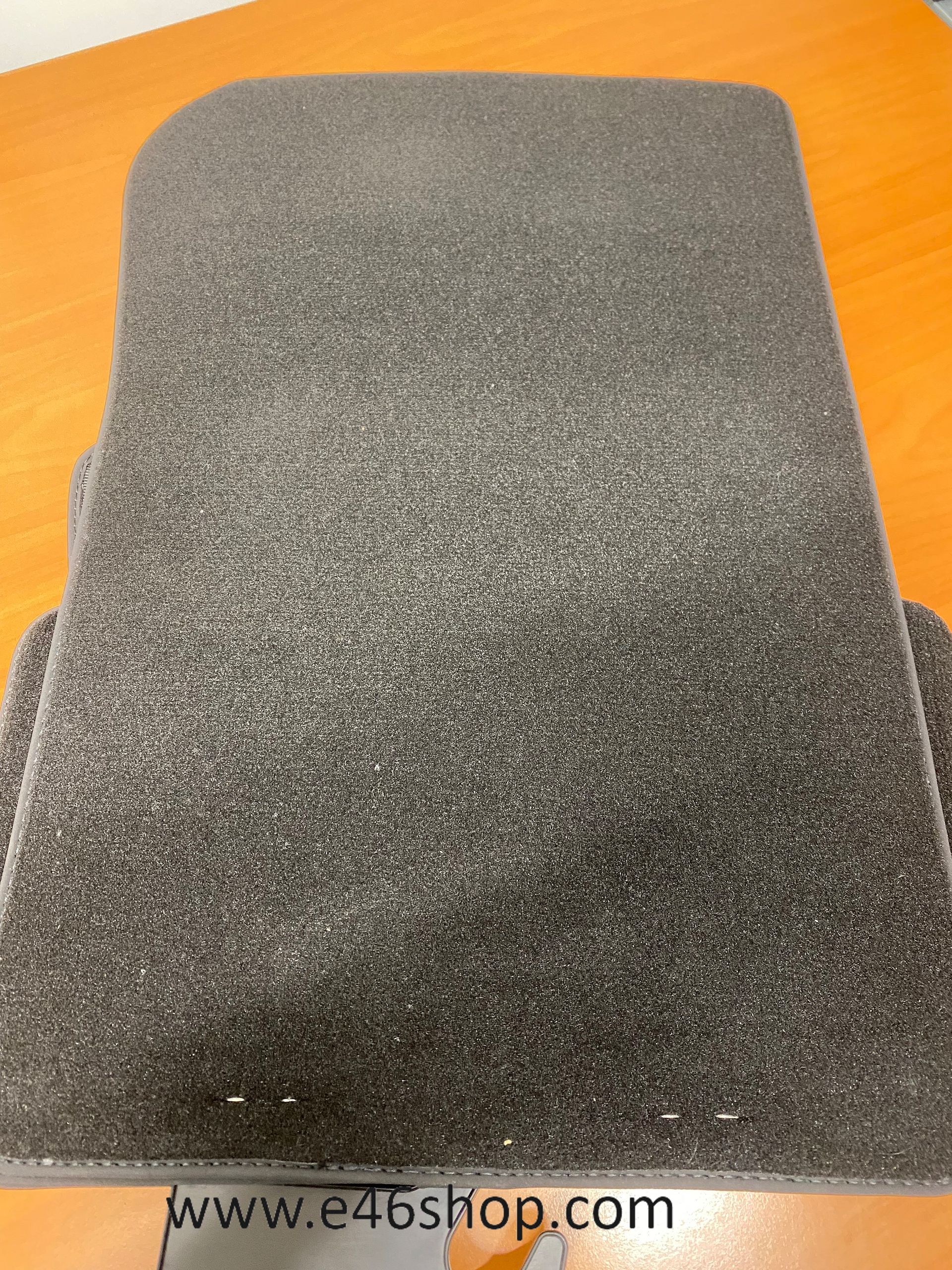 BMW X3 E83 MATTENSET originalINEEL BMW nuevo car mats complete usado en Menorca foto 5