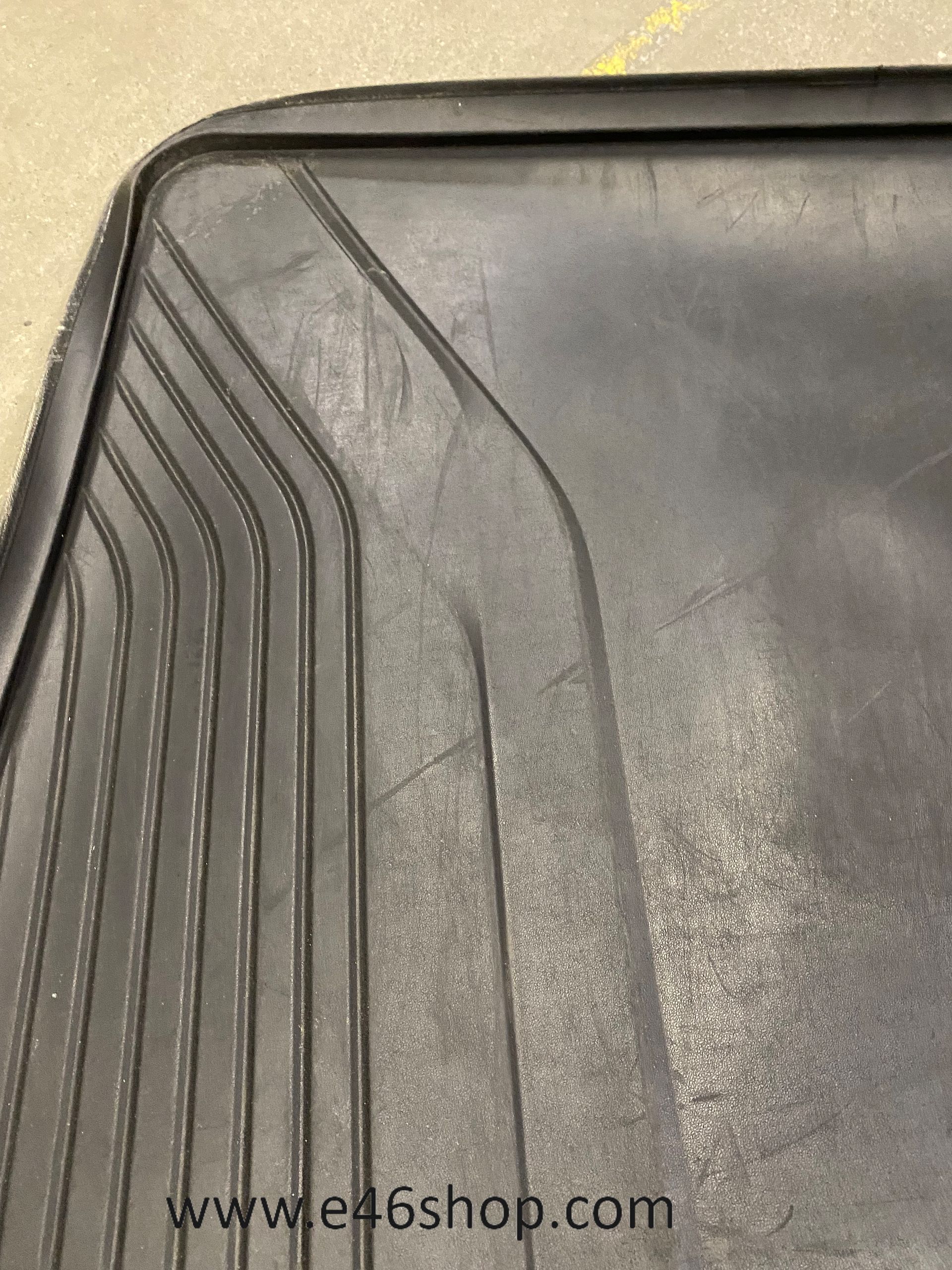 BMW X3 KOFFERBAKMAT OE 51472450516 car mats trunk mat usado en Menorca foto 3