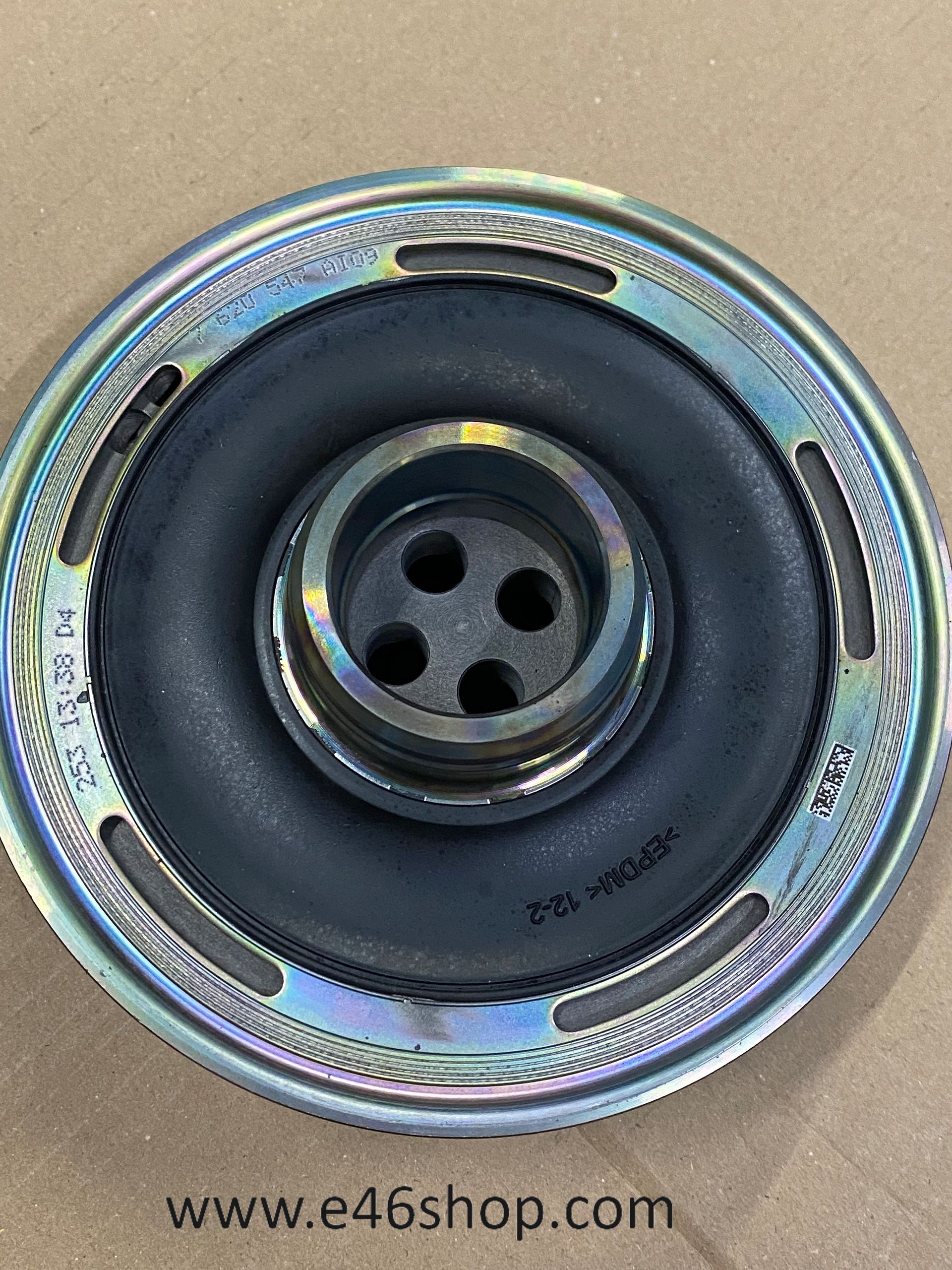 KRUKASPOELIE BMW X1 X2 OE 11237620547 nuevo ORG BMW crankshaft pulley usado en Menorca foto 2