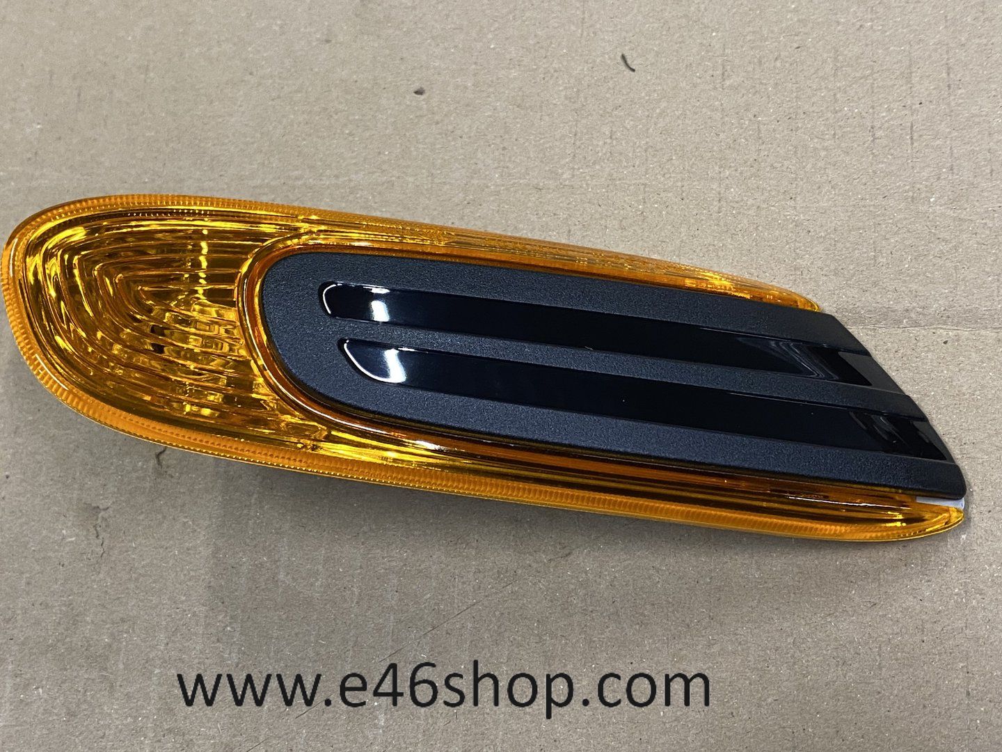 Knipperlicht rechts MINI F55 F56 F57 OE 63137298346 nuevo blinker single usado en Menorca