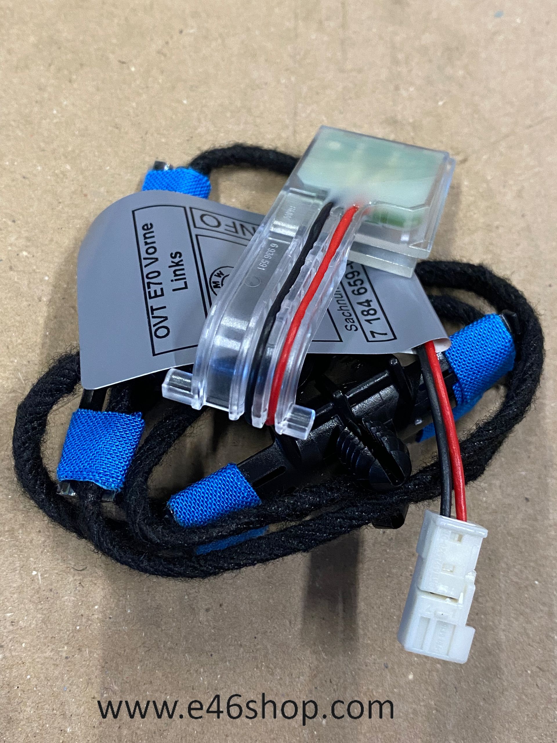 DEURGREEPVERLICHITNG BMW X5 E70 LINKS OE 63177184659 entry lighting usado en Menorca