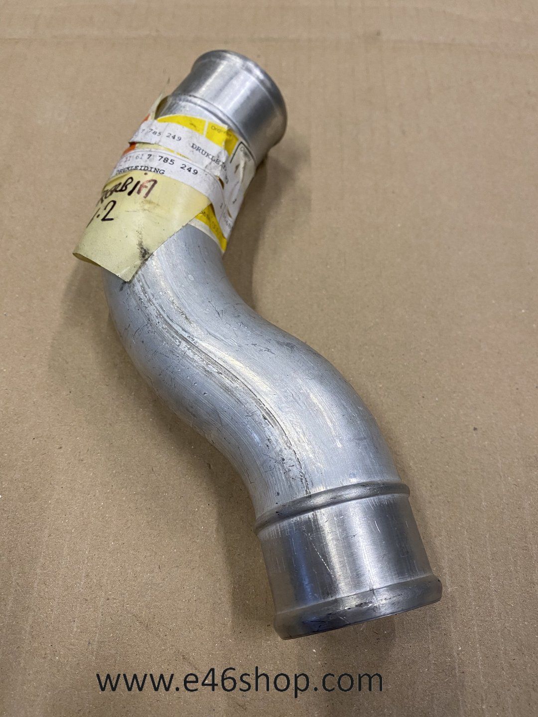 AANZUIGBUIS TURBO BMW E39 520D OE 11617785249 nuevo turbo pipe usado en Menorca