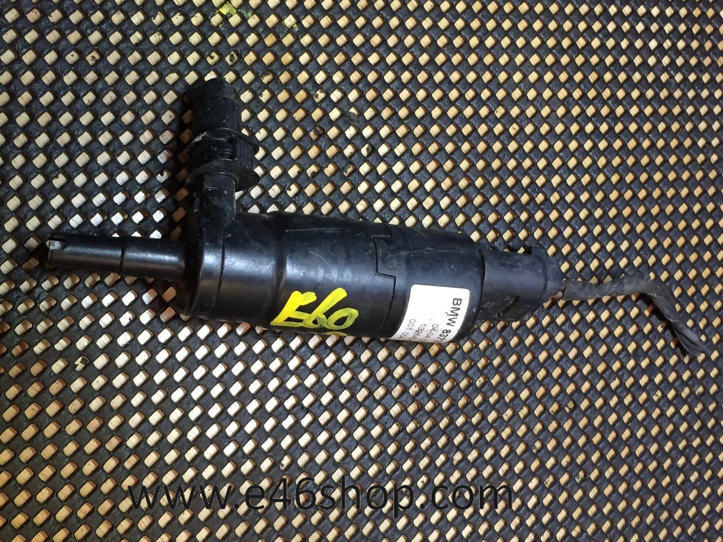 Ruitensproeierpomp BMW past op zeer veel modellen windshield washer pump usado en Menorca
