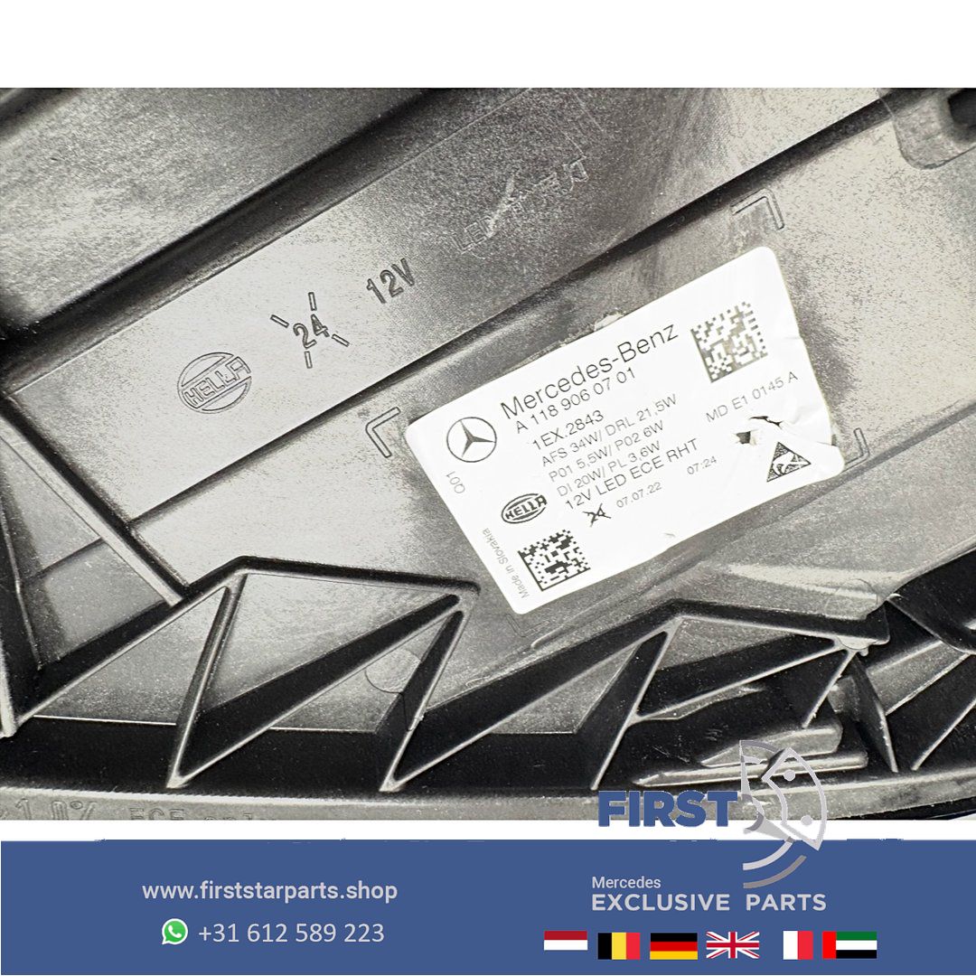 W118 FACELIFT CLA LED MULTIBEAM KOPLAMPEN Mercedes C118 X118 2022-2025 originalINEEL MB A1189060701 / A1189068601 SCHEINWERFER HEADLIGHT SET 118 MOPF headlight left and right usado en Menorca foto 12