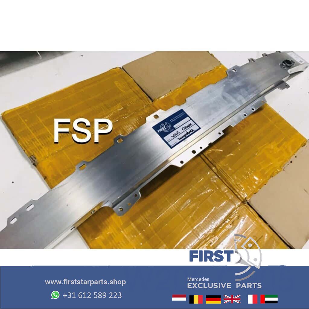 W205 voorbumperbalk Mercedes C Clase bumper balk 2014-2021 bumperbalk front bar usado en Menorca foto 2