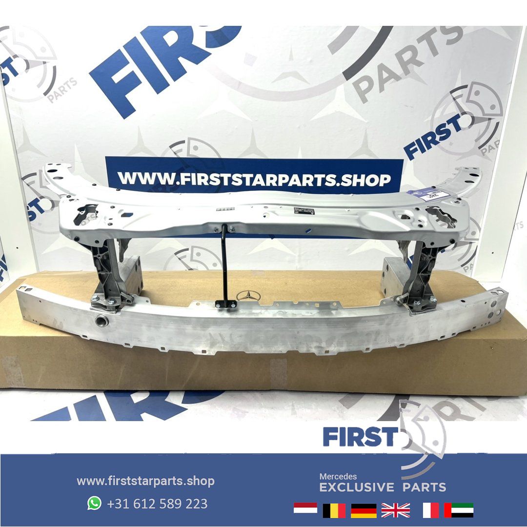 W205 C205 VOORFRONT Aluminium completo Mercedes C Clase 2014-2021 FRONT front bar usado en Menorca