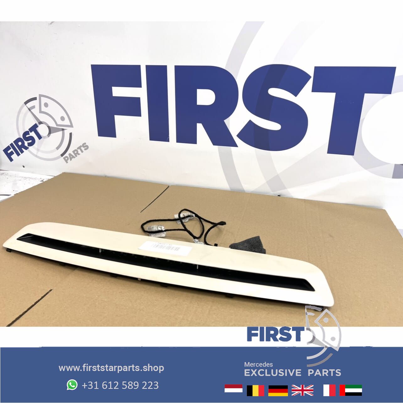 W205 C63 AMG derde remlicht Mercedes C Clase 2014-2018 3e REMLICHT MODULE completo BEIGE third brake light usado en Menorca foto 5