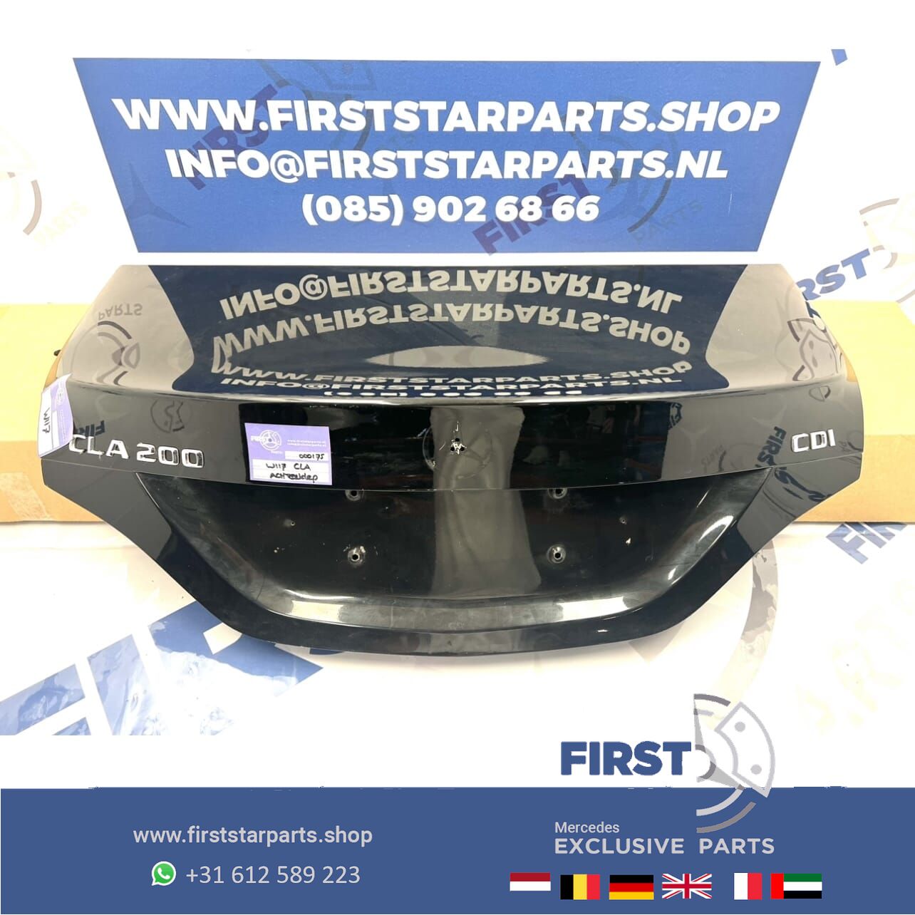 W117 CLA ACHTERKLEP ZWART C117 Clase SEDAN KOFFERKLEP W117 originalINEEL Mercedes CLA LIMOUSINE COUPÉ 2013-2019 CLA45 AMG upholstery rear door usado en Menorca