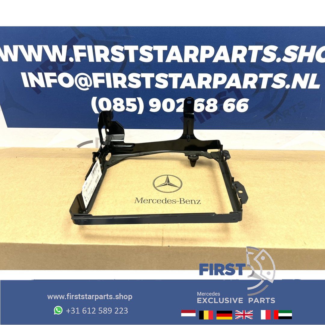 A1775201200 RADIATOR HOUDER Mercedes AMG A45 CLA45 GLA45 originalinalinalinalineel A CLA GLA Clase RADIATEUR DRAAGFRAME TRAGAHMEN A 177 520 12 00 condenser air conditioning radiator usado en Menorca foto 2