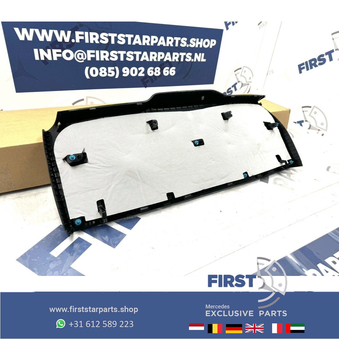 ACHTERKLEP BEKLEDING COVER ZWART A2477402400 Mercedes GLB Clase 2020-2026 ACHTERKLEP INTERIEUR originalINEEL ZWART rear shelf roll cover usado en Menorca foto 3