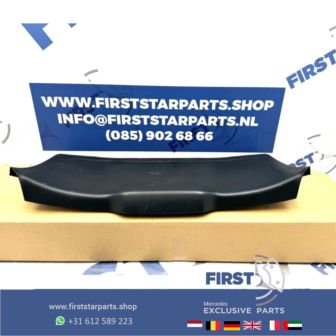 ACHTERKLEP BEKLEDING COVER ZWART A2477402400 Mercedes GLB Clase 2020-2026 ACHTERKLEP INTERIEUR originalINEEL ZWART rear shelf roll cover usado en Menorca foto 4