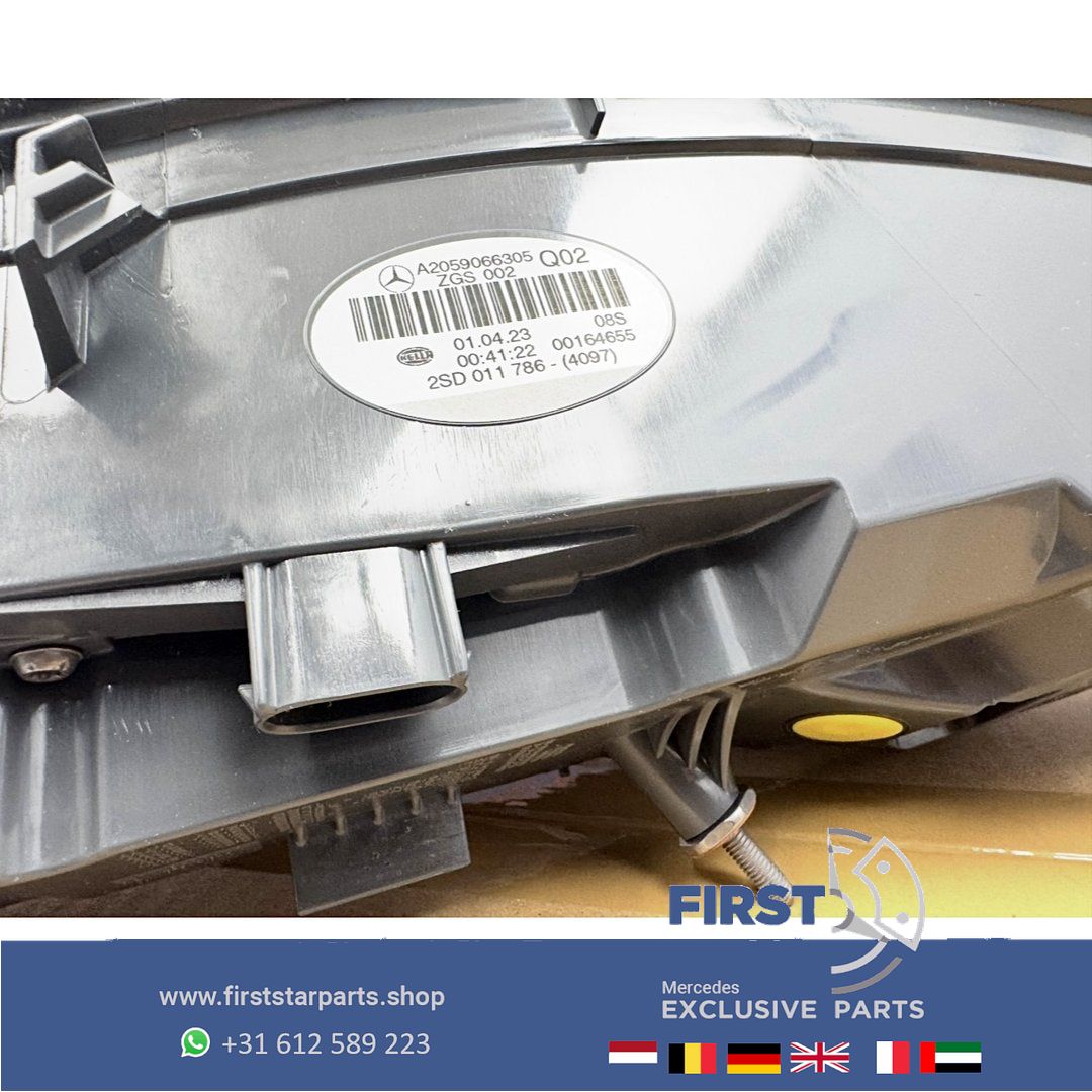 A205 C205 VOL LED ACHTERLICHT SET LINKS + RECHTS Mercedes C Clase 2015-2018 originalINEEL COUPÉ CABRIO A2059066305 + A2059066405 63 W205 tail light left and right usado en Menorca foto 13