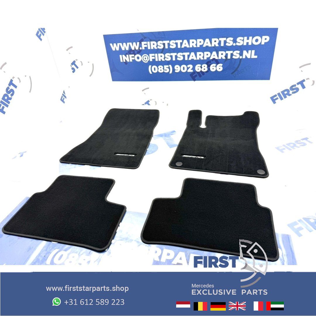 W177 AMG VLOERMATTEN Mercedes A Clase A35 A45 2018-2021 carpeting usado en Menorca foto 3