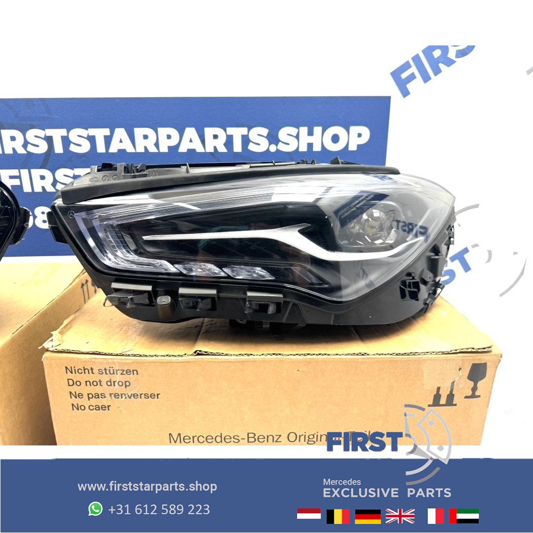 C118 W118 FACELIFT CLA LED MULTIBEAM KOPLAMPEN Mercedes 2022-2025 originalINEEL MB A1189060701 / A1189068601 SCHEINWERFER HEADLIGHT SET 118 MOPF headlight left and right usado en Menorca foto 5