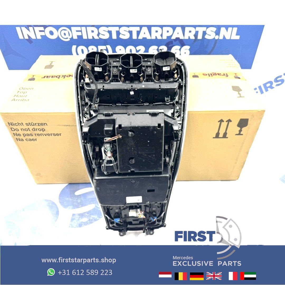 W253 GLC Facelift middenconsole Esschen hout W205 C Clase 2018-2022 zwart hout Dashboard Paneel W205 A205 C205 S205 X253 C253 MIDDEN CONSOLE centre console usado en Menorca foto 11