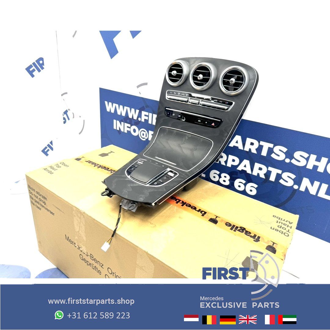 W253 GLC Facelift middenconsole Esschen hout W205 C Clase 2018-2022 zwart hout Dashboard Paneel W205 A205 C205 S205 X253 C253 MIDDEN CONSOLE centre console usado en Menorca foto 2