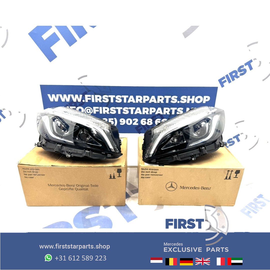 W176 A Clase FACELIFT LED High Performance koplamp links rechts originalINEEL Mercedes A Clase 2018 A1769068900 + A1769069000 headlight left and right usado en Menorca