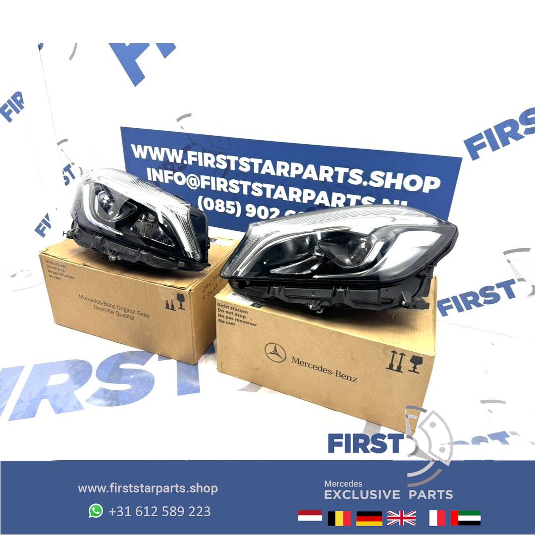 W176 A Clase FACELIFT LED High Performance koplamp links rechts originalINEEL Mercedes A Clase 2018 A1769068900 + A1769069000 headlight left and right usado en Menorca foto 2
