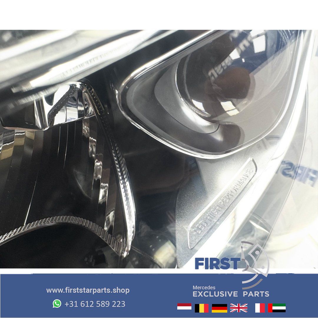 W176 A Clase FACELIFT LED High Performance koplamp links rechts originalINEEL Mercedes A Clase 2018 A1769068900 + A1769069000 headlight left and right usado en Menorca foto 14