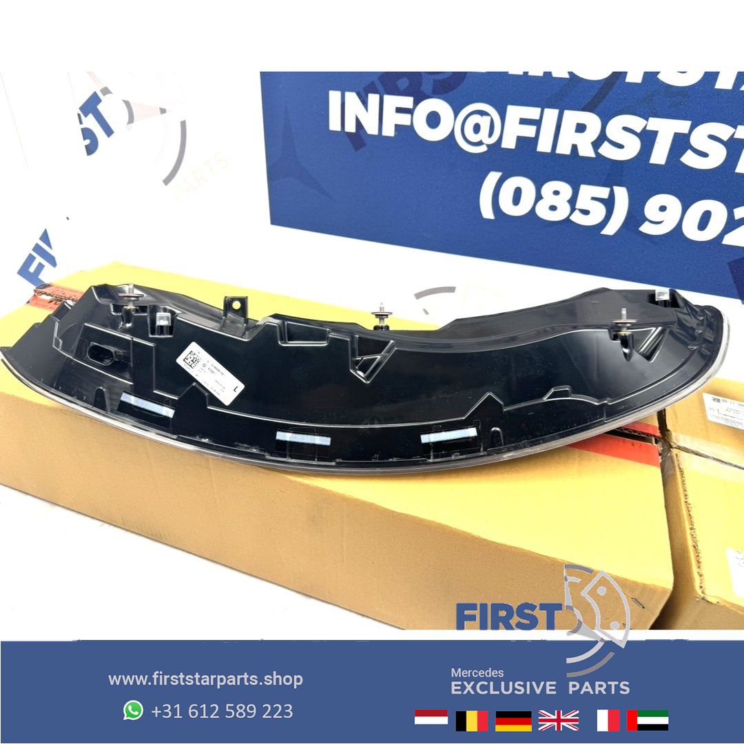 W190 GT GTR LED ACHTERLICHT LINKS of RECHTS A1909061501 A1909061601 Mercedes originalinalINEEL A 190 906 15 01 / A 190 906 16 01 tail light single usado en Menorca foto 12