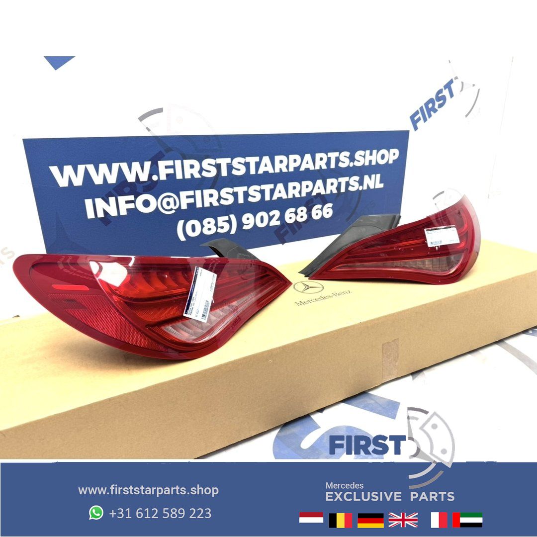 W117 X117 CLA LED achterlicht SET links rechts PRE FACELIFT originalineel Mercedes 2013-2019 tail light left and right usado en Menorca