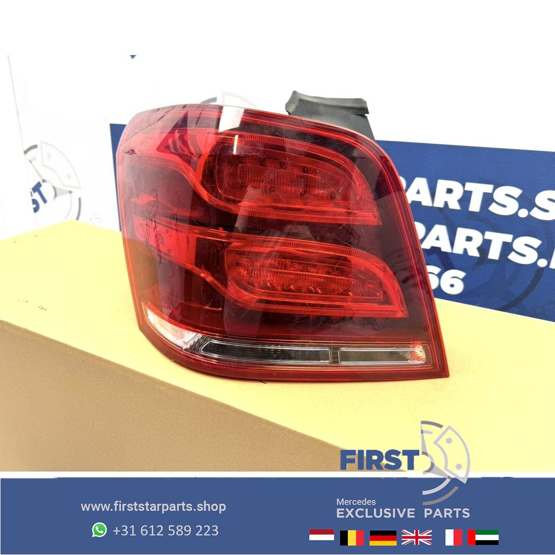 X204 GLK FACELIFT LED Achterlicht LINKS A2049060157 Mercedes GLK Clase 2008-2015 MOPF X204 W204 A 204 906 01 57 tail light single usado en Menorca foto 3