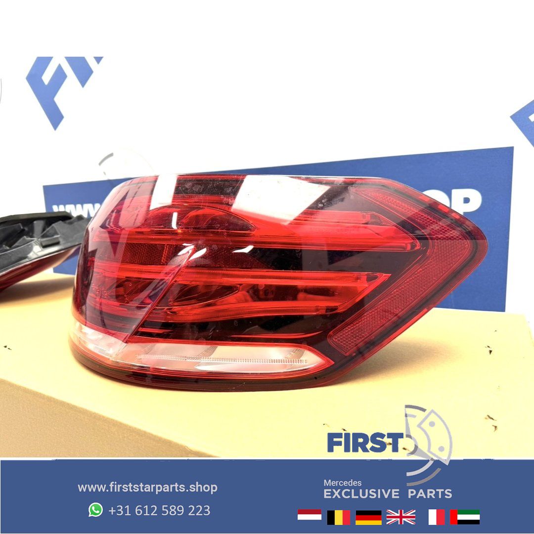 W212 LED ACHTERLICHTEN SET FACELIFT E Clase LINKS RECHTS E63 AMG Mercedes EClase 2012-2016 originalINEEL ACHTERLICHT A2129060703 + A2129060803 tail light glass left and right usado en Menorca foto 9