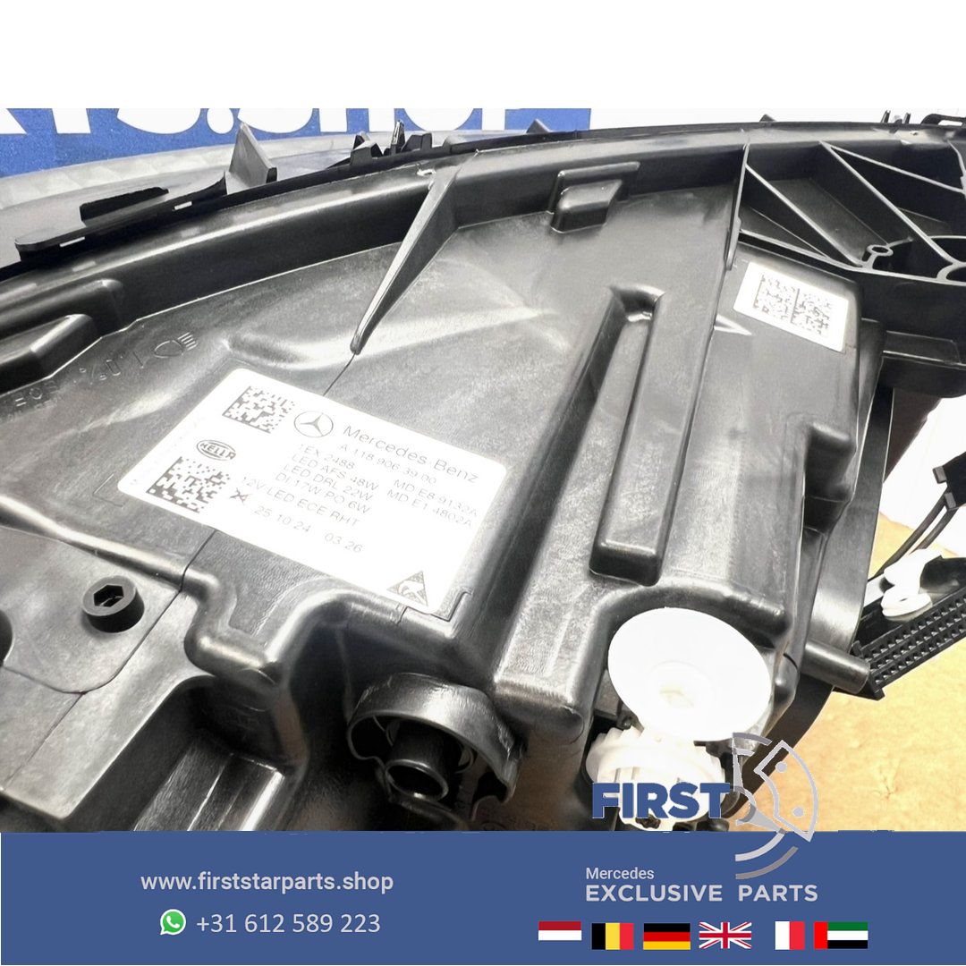 W118 LED High Performance KOPLAMPEN Mercedes CLA 2018-2022 LINKS RECHTS originalINEEL headlight left and right usado en Menorca foto 8